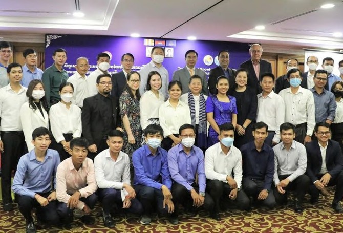 CAPACITY BUILDING AND INSTITUTIONAL STRENGTHENING FOR LOGISTICS MONITORING AND EVALUATION DATABASE DEVELOPMENT IN CAMBODIA, LAO PDR AND VIET NAM
